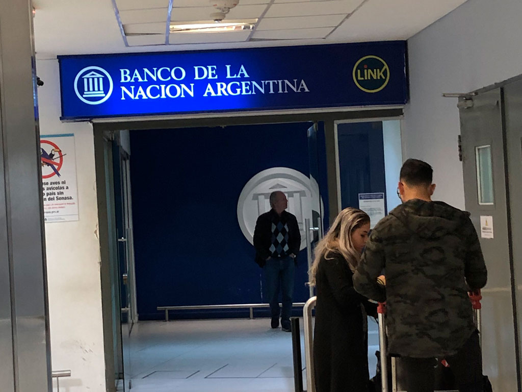 Banco Nación aeropuerto Ezeiza